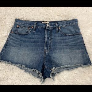 Madewell Relaxed Denim Shorts - size 31